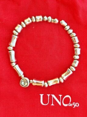 UNOde50 Silver Nugget Bead Bracelet with White Crystal Charm RARE